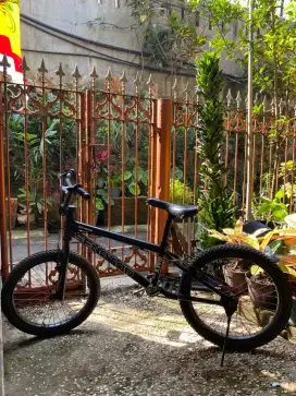 Jual sepeda BMX Senator