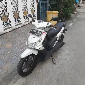 Honda Beat Karbu 2010 ss lengkap mesin bagus plat B DKI, Stater hidup