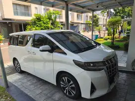 Toyota Alphard 2.5 G Bensin-AT 2022 Putih