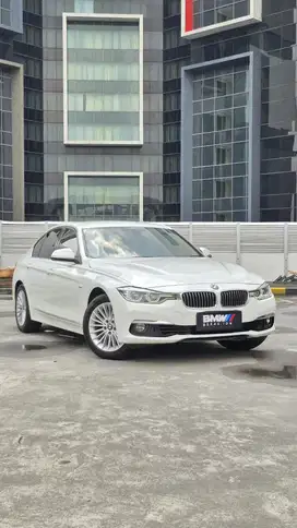 BMW 320i 2018 Bensin
