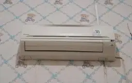 Ac 1/2 pk daikin thailand