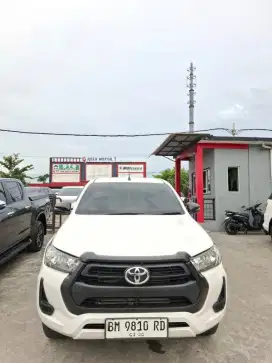 Hilux 2022 E DC diesel manual. Km 39rb antik