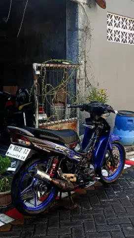 Yamaha F1ZR 2004