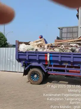 Jasa buang puing dan sampah