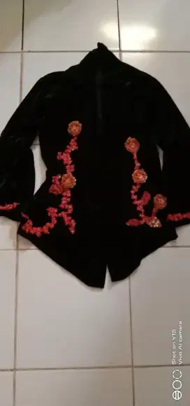 Dijual Kebaya modern Cantik LD 57