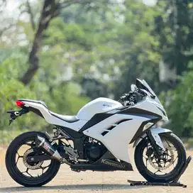 KAWASAKI NINJA 250 FI OLD PUTIH 2014 KM 7K PAJAK ON SIAP GAS