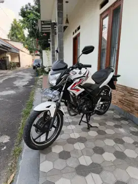 Honda CB150R tahun 2013