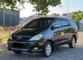 Toyota kijang Innova G 2.0 MT 2011