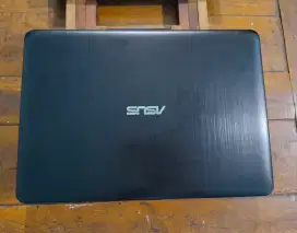 JUAL MURAH LAPTOP VIVOBOOK 14 ASUS X441UB