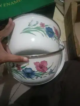 Salad Bowl Maspion 20, 22, 24