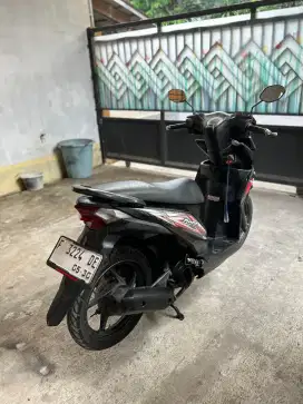 Di jual Motor Honda Beat 2014