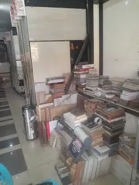 Disewa Ruko gandeng murah 3 lantai siap pakai di taman surya 3