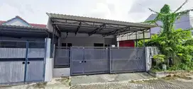 Rumah Siap Huni di Komplek Taman Semanan Jakarta Barat