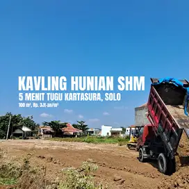 Eksklusif 5 Menit Tugu Kartasura, Cocok Hunian Pun kos, 102 m2