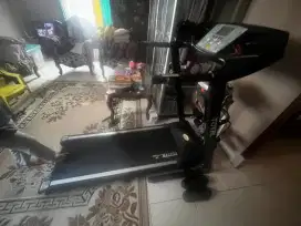Total Fitness running treadmill