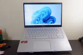 Asus Vivobook Ryzen 3 3250U, RAM 8 GB, SSD 512GB, FULL HD, BACKLIGHT