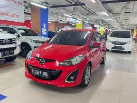 Mazda 2 R Dp 1jt 2014