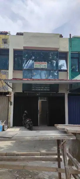 Disewakan ruko taman harapan baru thb samping harapan indah HI
