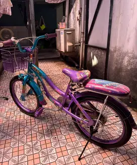 Sepeda anak wanita Pacific