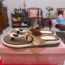 Sandal Wanita Sunfoot Warna Beige Coklat Size 38 Preloved