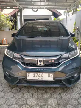 Honda Jazz RS CVT th 2019