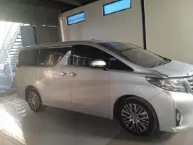 Alphard G 2016 LOW KM, Mint Condition