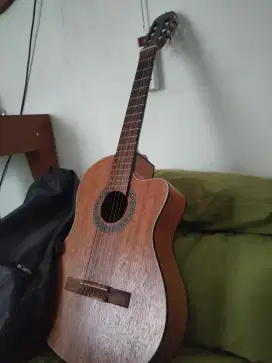 Jual gitar merk cawboy
