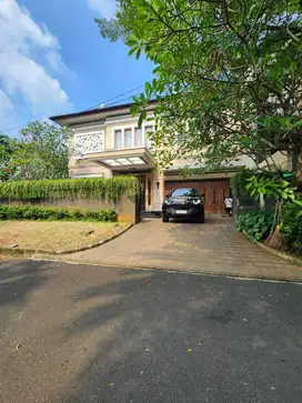 DIJUAL RUMAH MEWAH BAGUS SIAP HUNI PONDOK INDAH JAKARTA SELATAN.