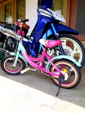 Sepeda anak merek brand genio murah meriah