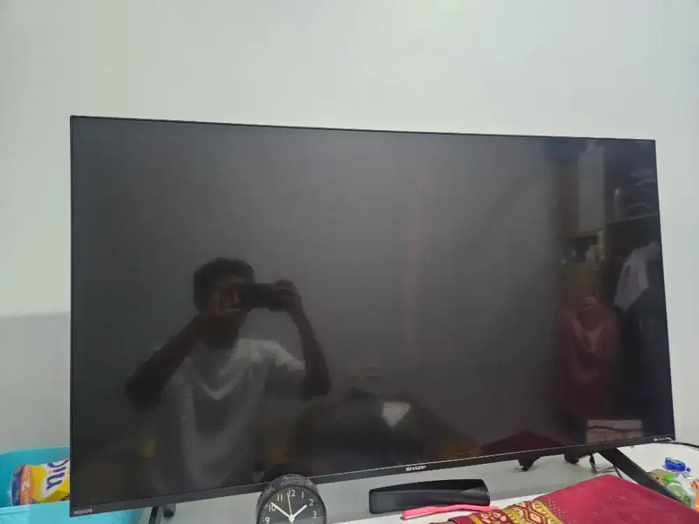 Google TV Merk Sharp 4T-C42FK1I | 42 Inch 4K Frameless Google TV