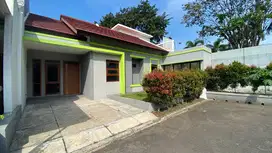 Rumah di Komplek Derwati Kota Bandung dengan Fasilitas Lengkap