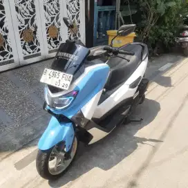 Yamaha Nmax 2019 ss lengkap mesin bagus Kilometer 10 Ribuan,Ban Tembus