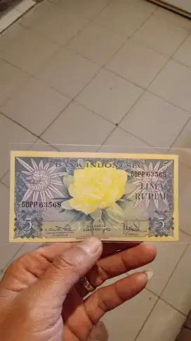Selembar uang kuno