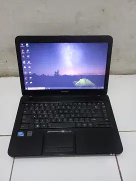 Laptop Toshiba siap pakai