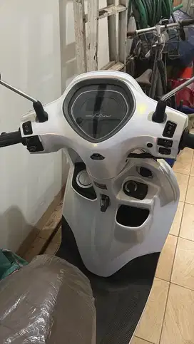 Yamaha filano putih mutiara like new
