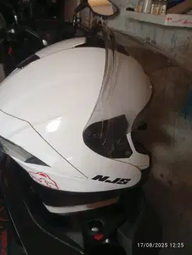 Helm NJS Kairoz