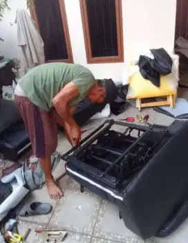Restorasi sofa antar jemput
