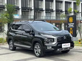 Xpander Cross Premium 2023 KM 14RB