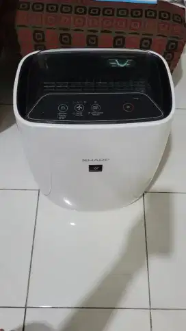 Purifier SHARP FP-J40 W