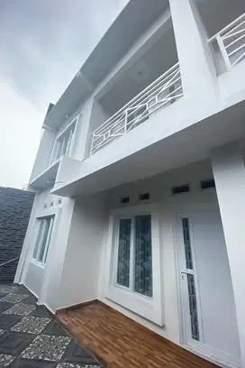 DIKONTRAKAN RUMAH TENGAH KOTA STRATEGIS