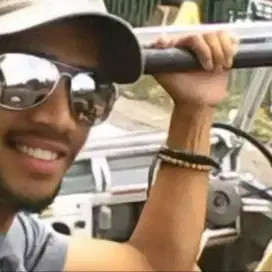 Saya seorang sopir ( Driver)  berpengalaman