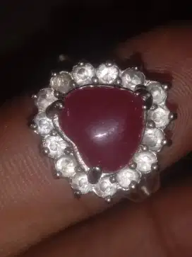 Cincin wanita batu rubi vintage