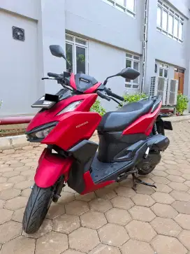 (Harga Cash) Vario 160 2023 Merah