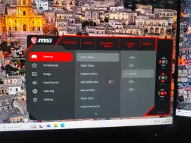 Monitor gaming MSI optix G271