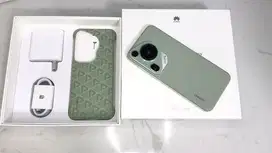 HUAWEI PURA 70 ULTRA