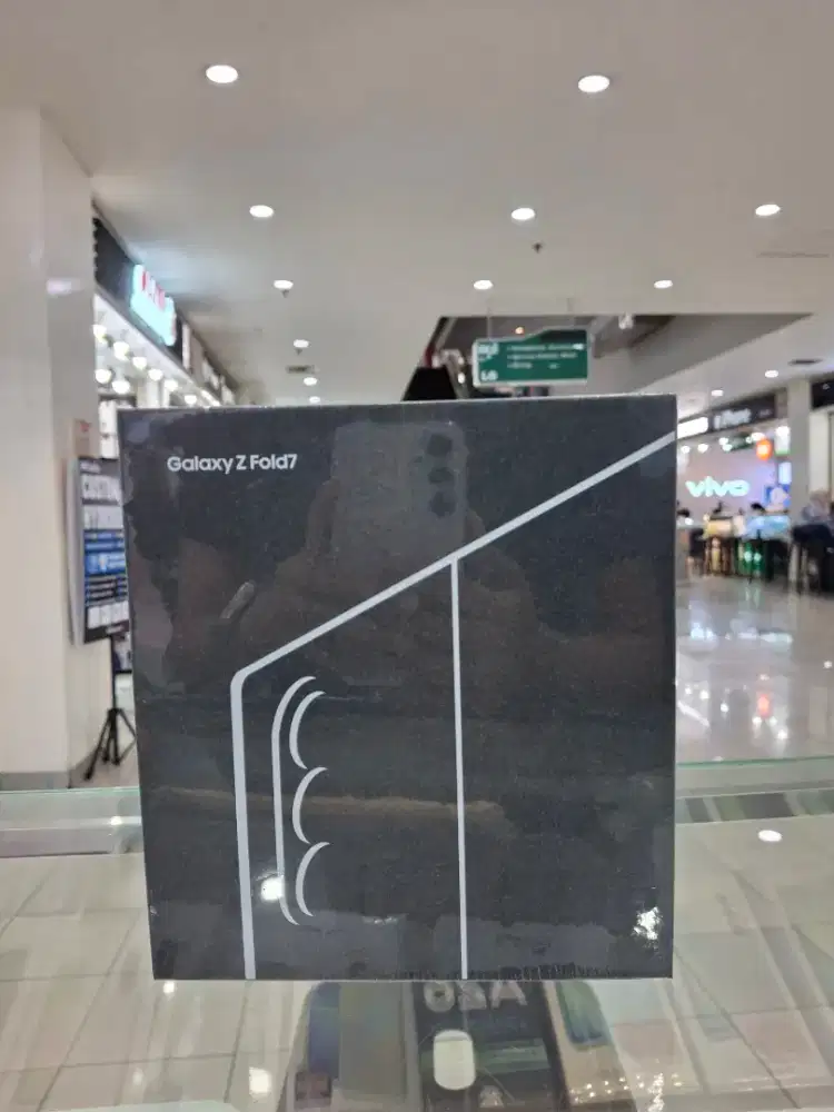 SAMSUNG GALAXY Z FOLD 7 GARANSI RESMI