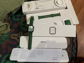 Dijual Apple Smartwatch seri 7