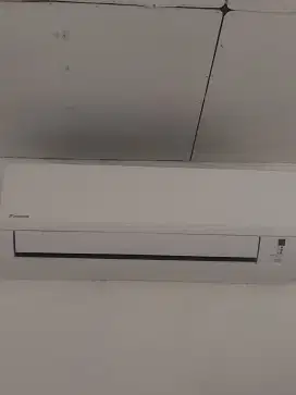 AC bekas 1/2 pk