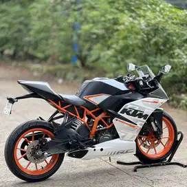 MULUS BANGET! KTM RC 250 ABS PUTIH 2017 KM 19K PAJAK PANJANG GASPOL