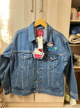 Levi's X Hello Kitty